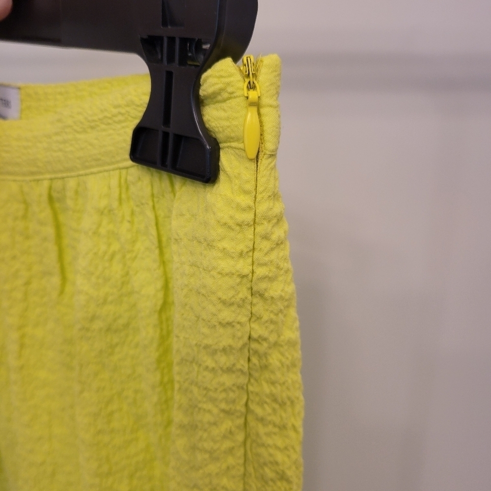 Urban Outfitters Neon Yellow Skirt size small - Picture 4 of 6